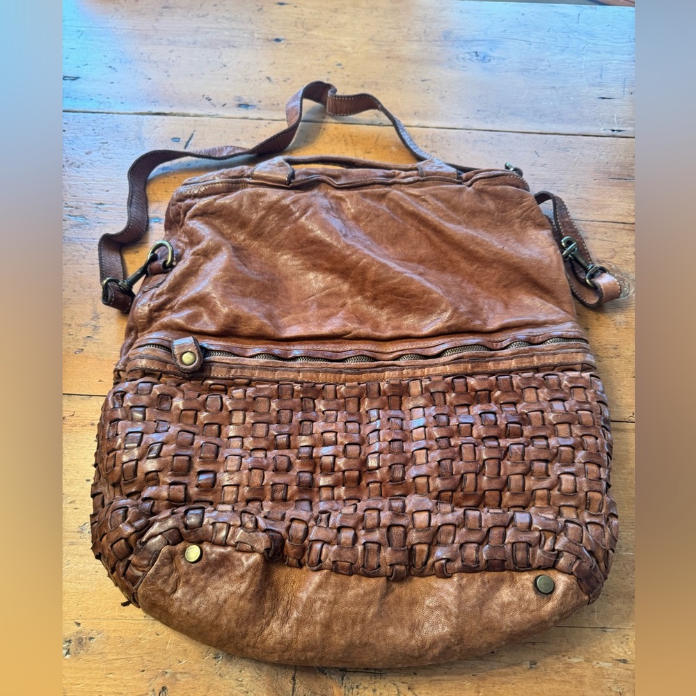 LANGELLOTTI MADE IN ITALY LEATHER
WOVEN TOTE BAG